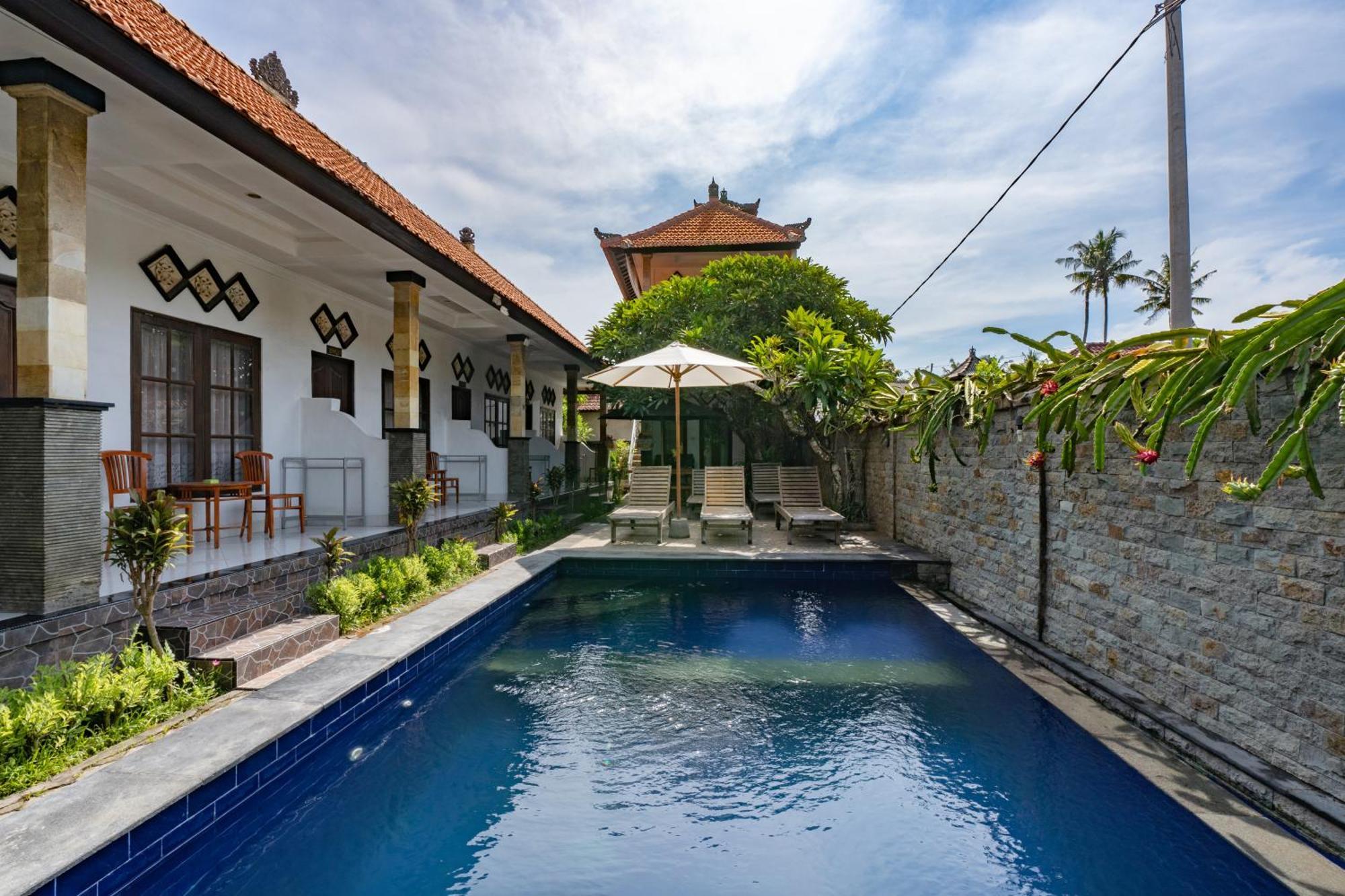 Widia Homestay Nusa Lembongan Екстериор снимка