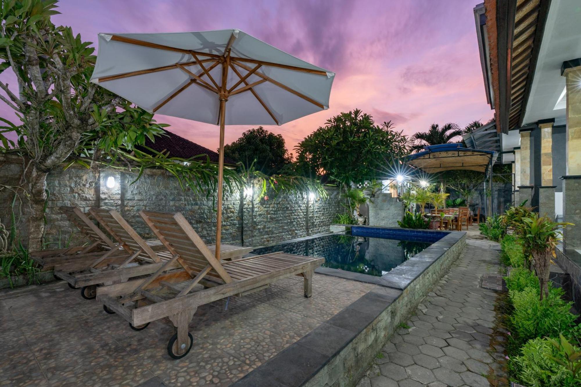 Widia Homestay Nusa Lembongan Екстериор снимка